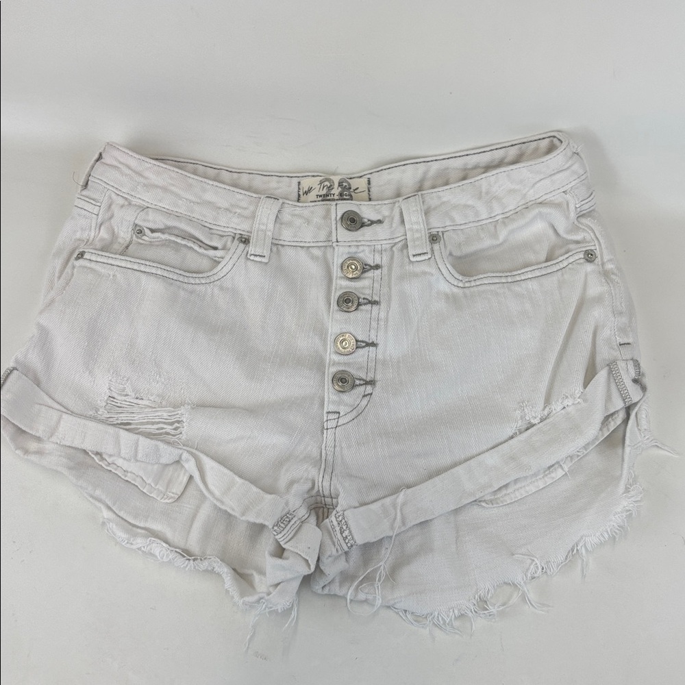 WE THE FREE White Jean Shorts Distressed Frayed Hem Size 28